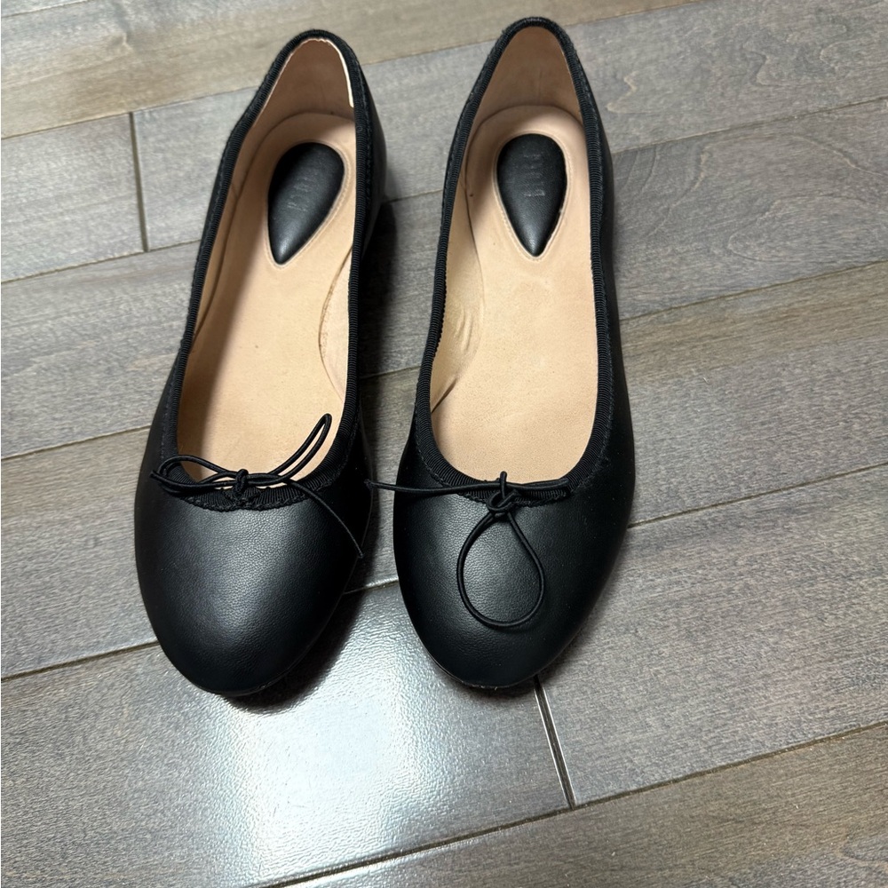 Bloch Classic Black Leather Flats